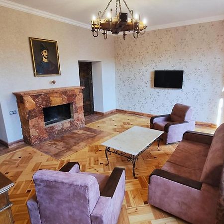 Via Gyumri Hotel Buitenkant foto