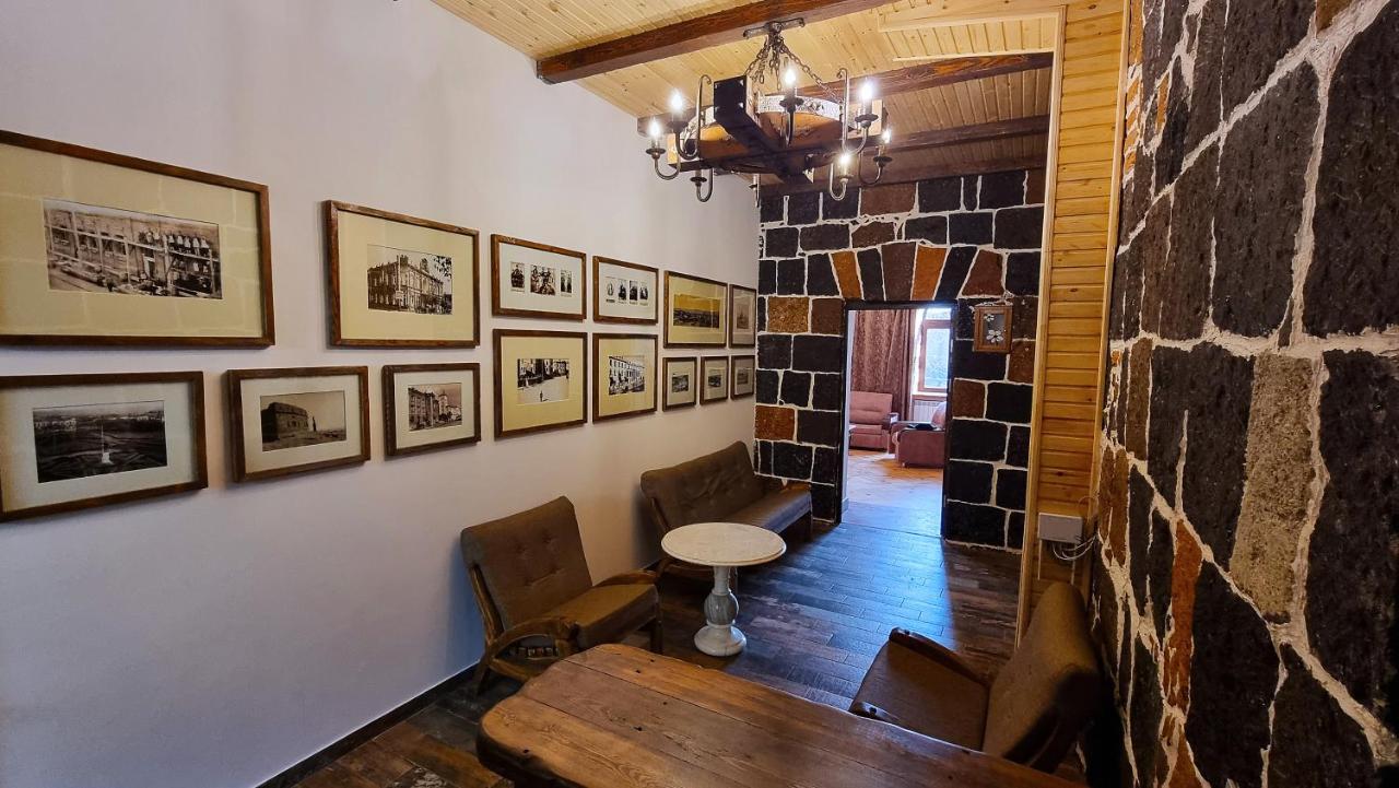 Via Gyumri Hotel Buitenkant foto