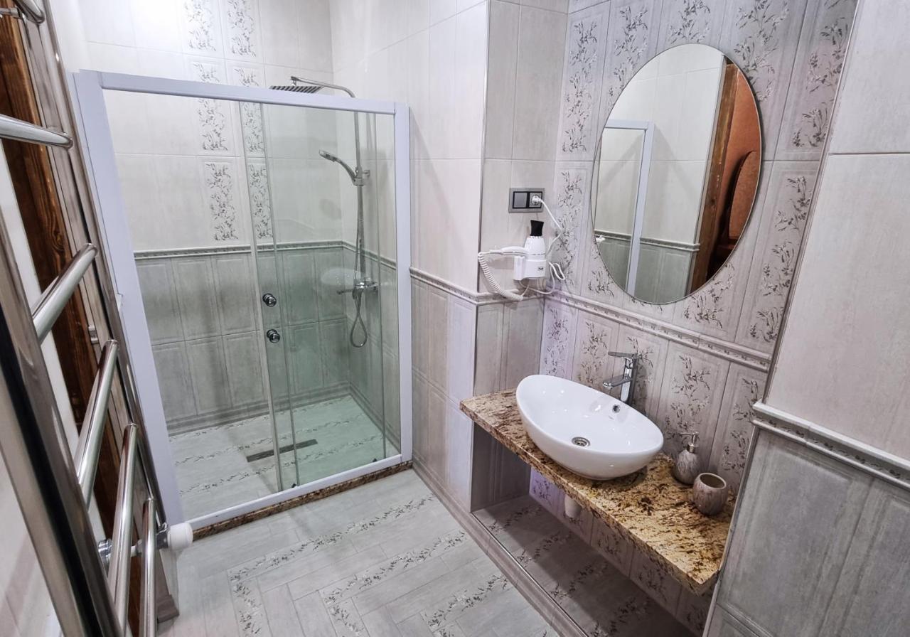 Via Gyumri Hotel Buitenkant foto